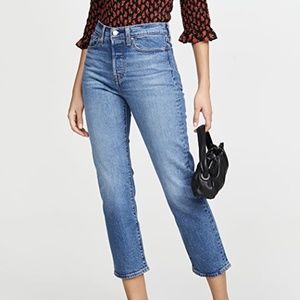 Levi's Wedgie Straight Jeans